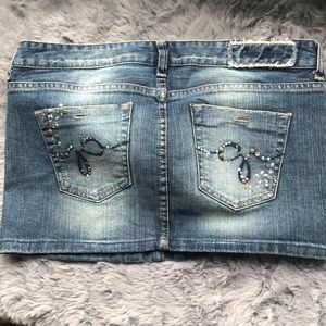 Guess denim skirt stretch  size 28